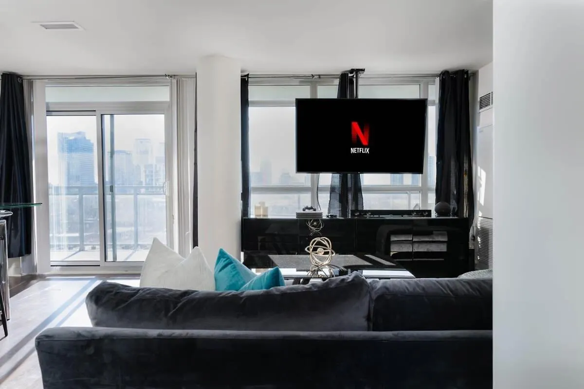 Apartment Stylish Condo Downtown Toronto 99 Walk Score