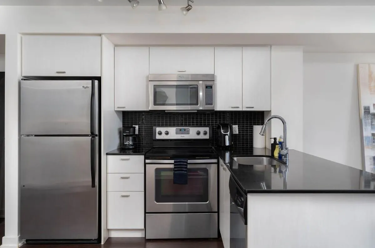 Stylish Condo Downtown Toronto 99 Walk Score